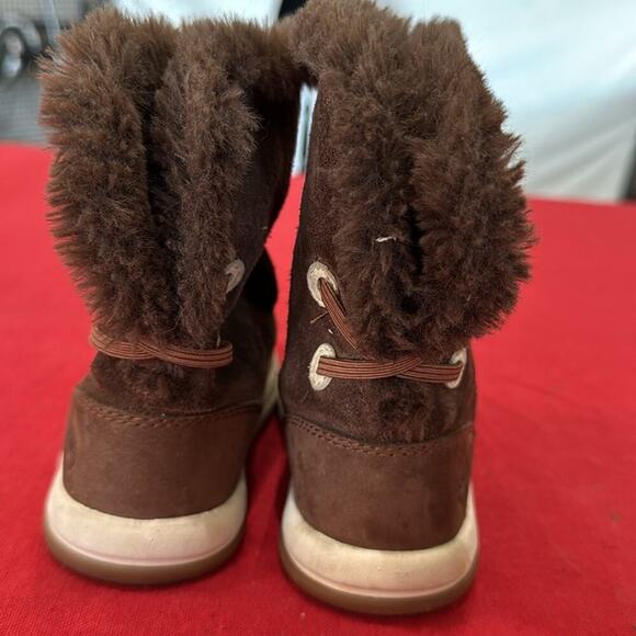 Timberland Brown Winter Boots with Fur Lining - Picture 3 of 4